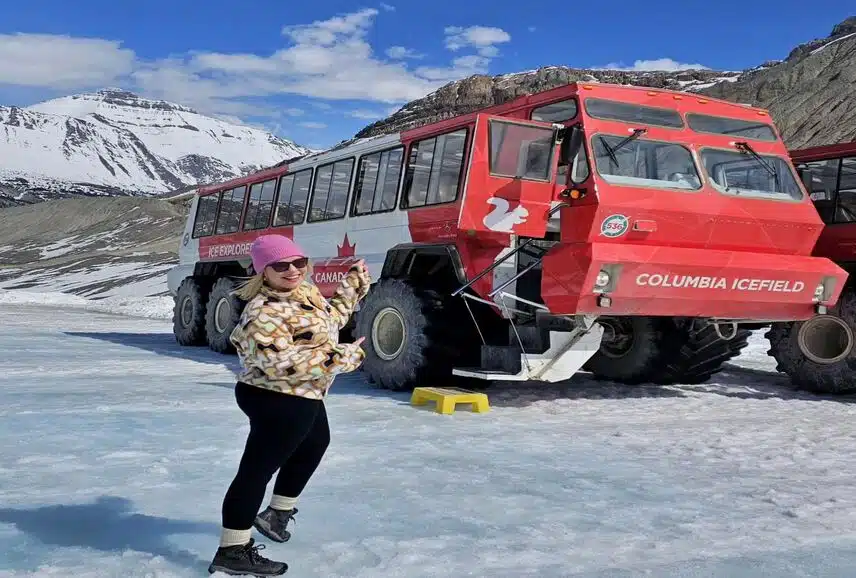 Columbia Icefield Adventure Tour from Banff